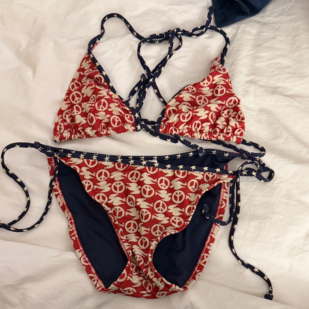Lucky Brand patriotic Red Peace Sign Triangle Bikini with Navy Star Trim